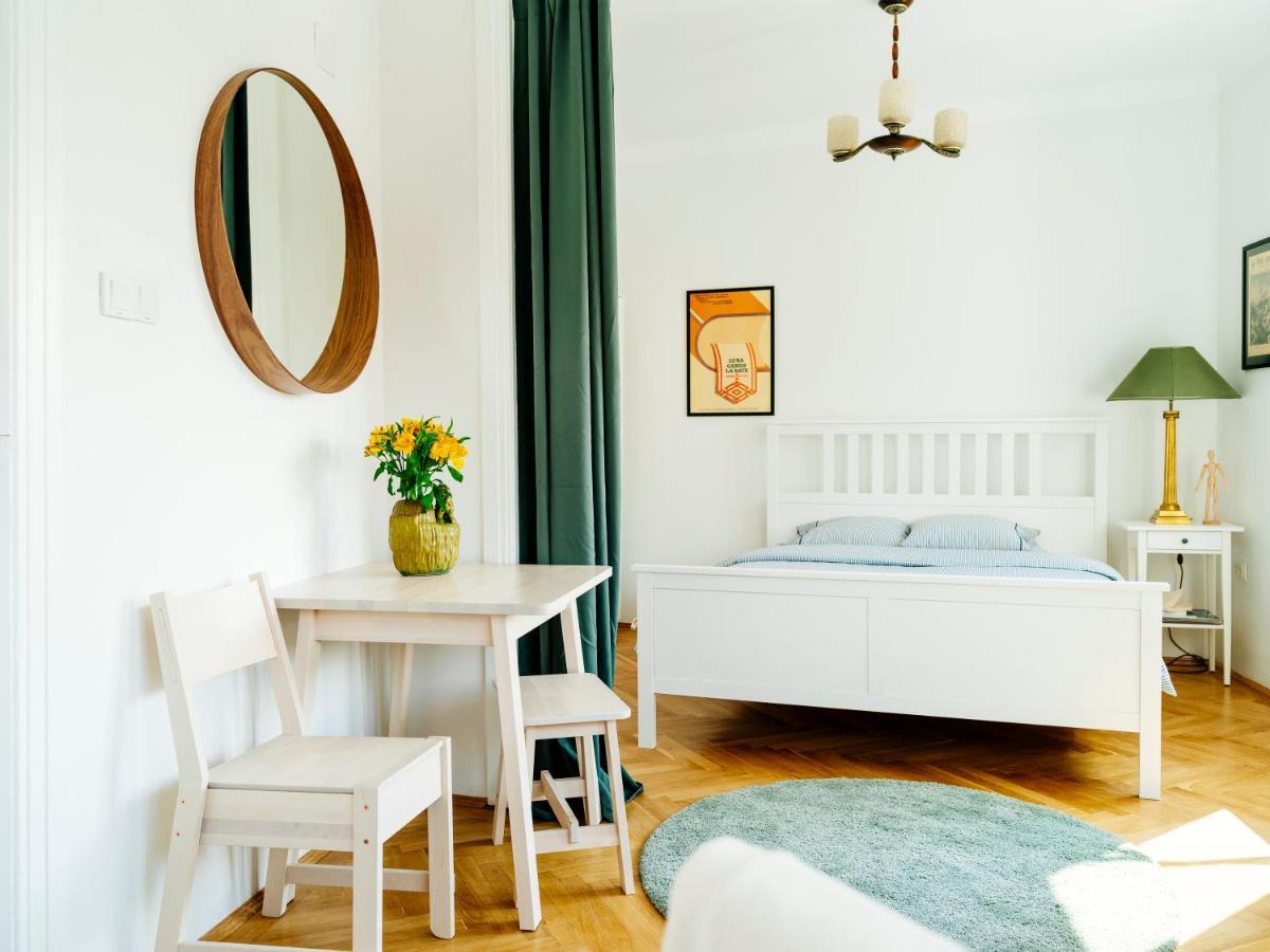 Retro In The Middle Of Old Town Apartamento *